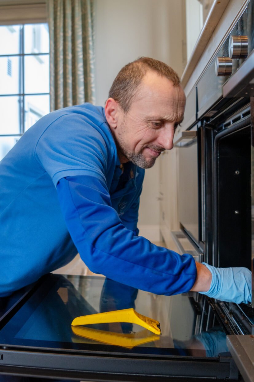 Cleaning the house professionally